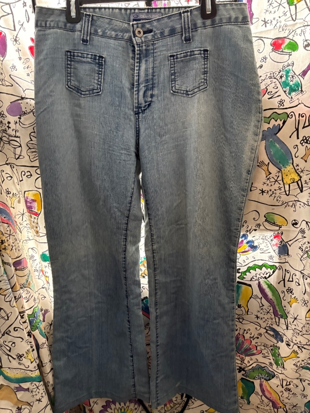 Bluenotes vintage light weight low rise wide led denim